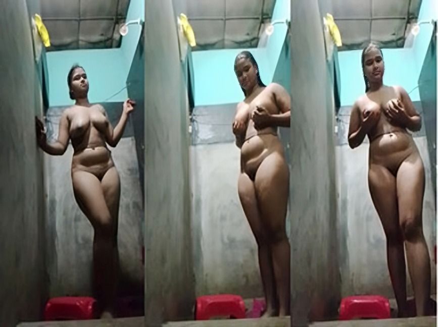 Busty Sexy Indian Girl Bathing