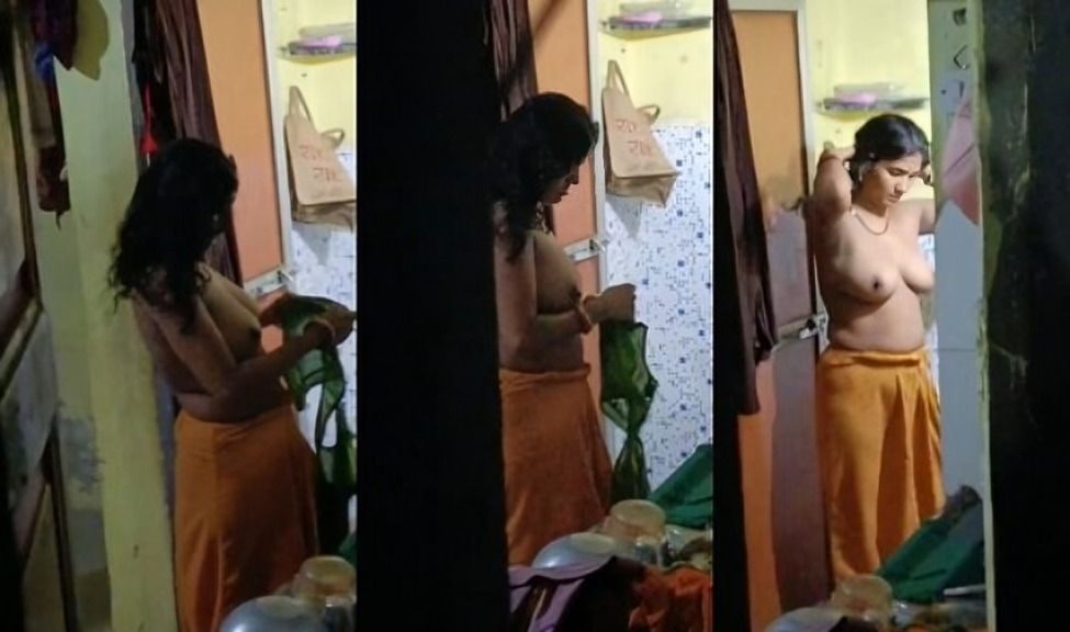 Indian Bhabhi Boobs Video Capture In Hidden Cam