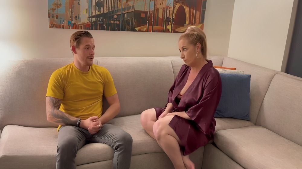 Danni Jones Stepson Tries Get His Stepmom Come Home