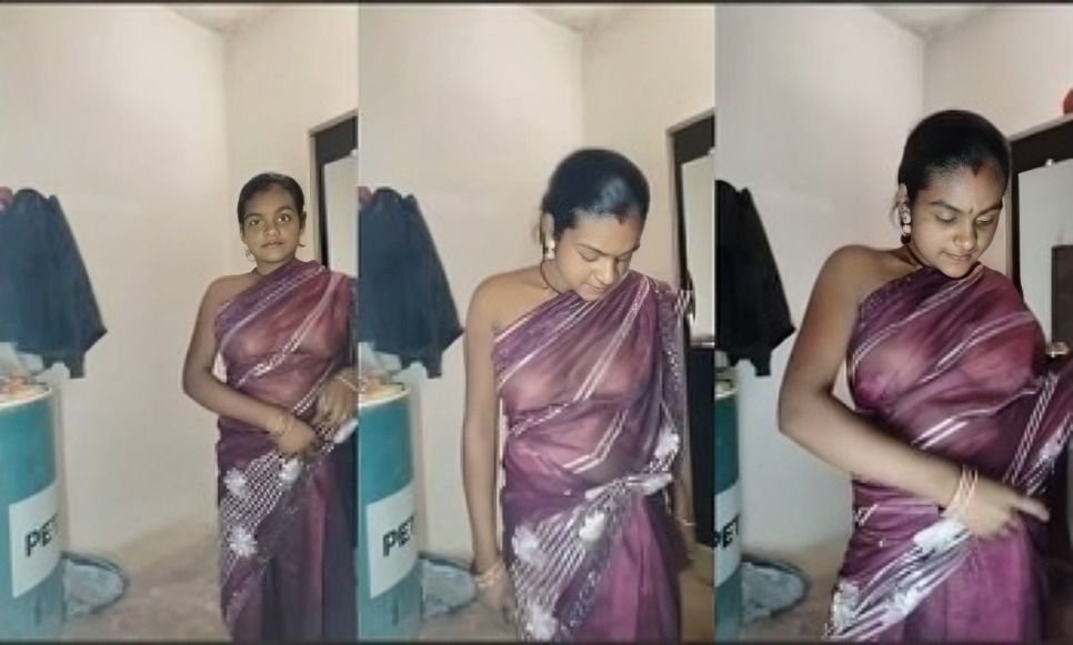 Horny Indian Bhabhi Boobs Visible