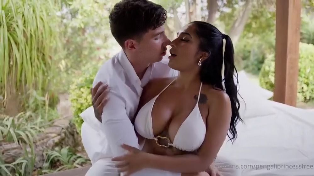 Onlyfans – Yasmina Khan – Romantic Baby Making Sex With Brady Bud