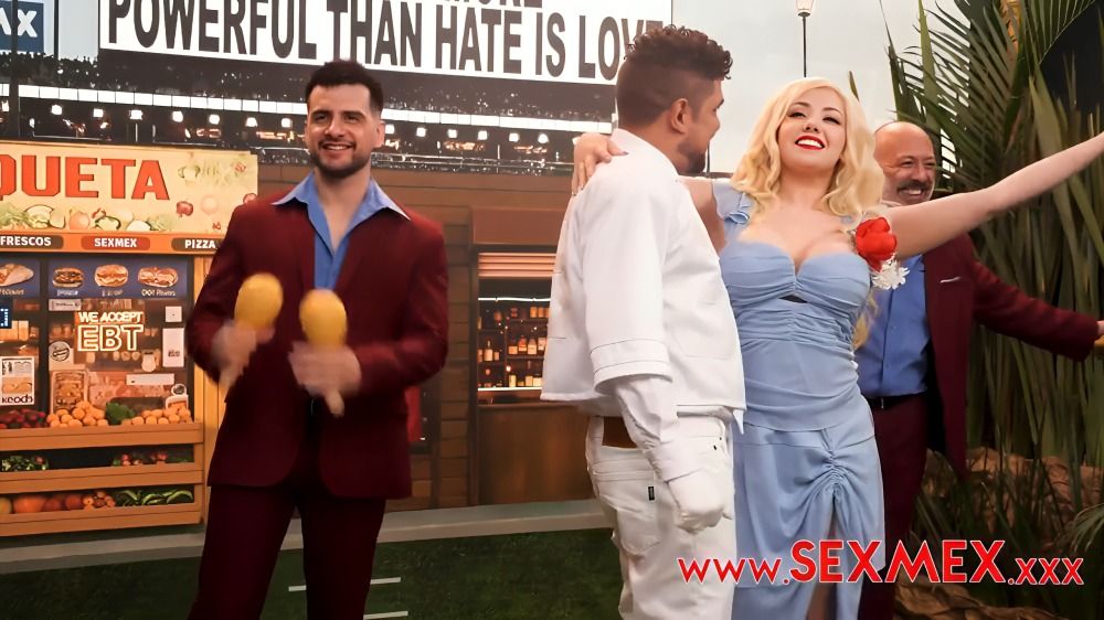 [SexMex] Paola Rubiel – Leslie Gaga In The Super Blow Halftime Show