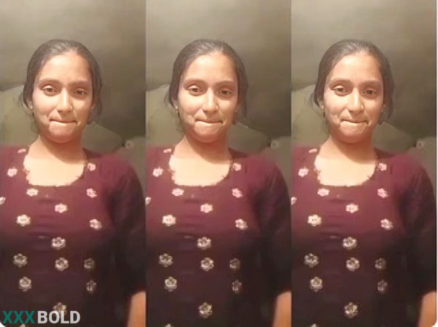 Beautiful Horny Gf Video For Lover