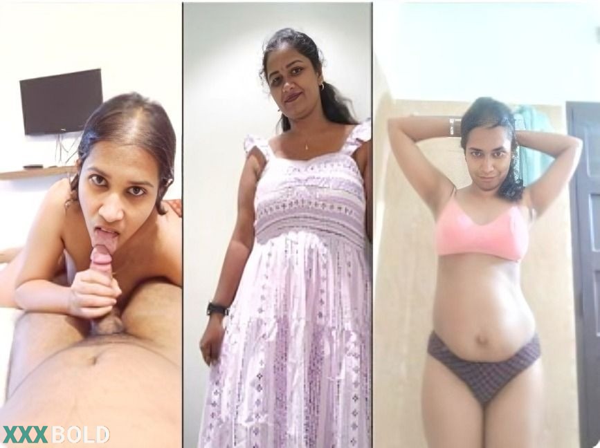 Hot Desi Wife Showing For Lover